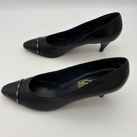 Joyce Vintage Dark Navy Kidskin Leather Pointed Toe Heels with Gold Toe Accent - Picture 5 of 15